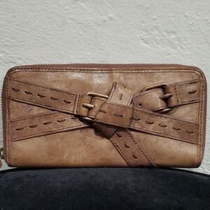 Schuler & Sons Philadelphia Brown Leather Wallet with Buckle Design